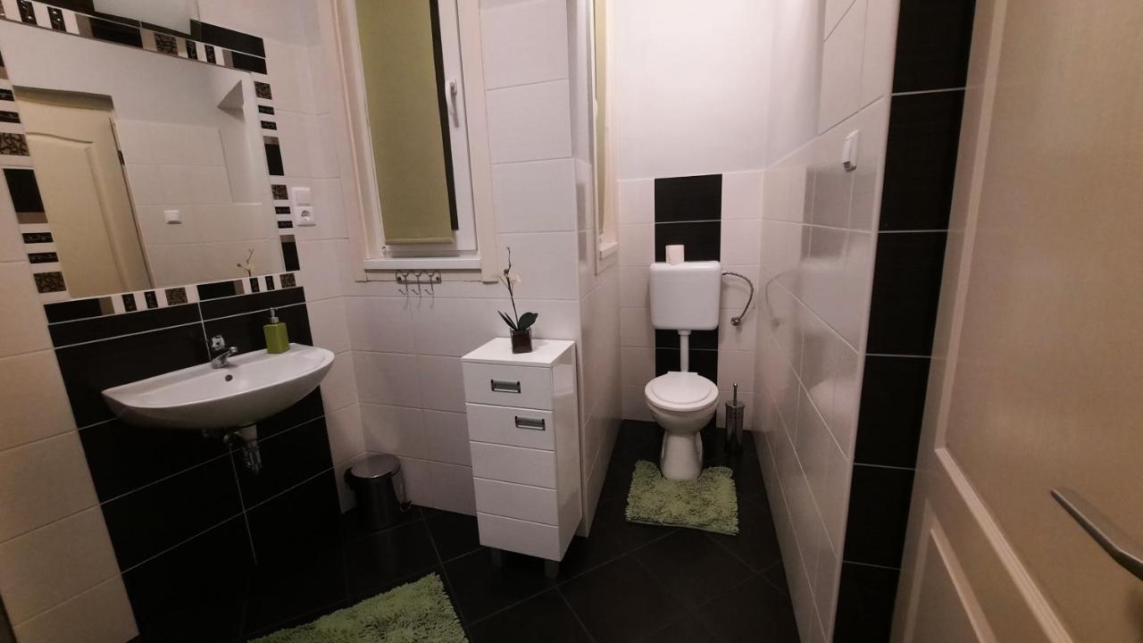 דברצן City Life Apartment מראה חיצוני תמונה