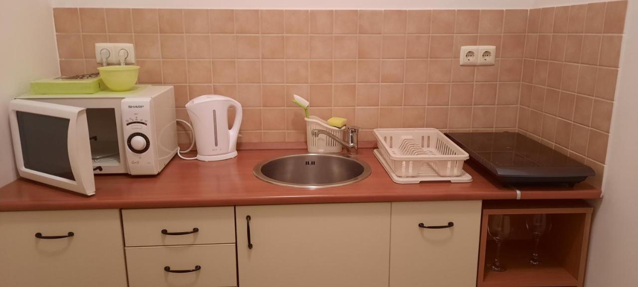 דברצן City Life Apartment מראה חיצוני תמונה
