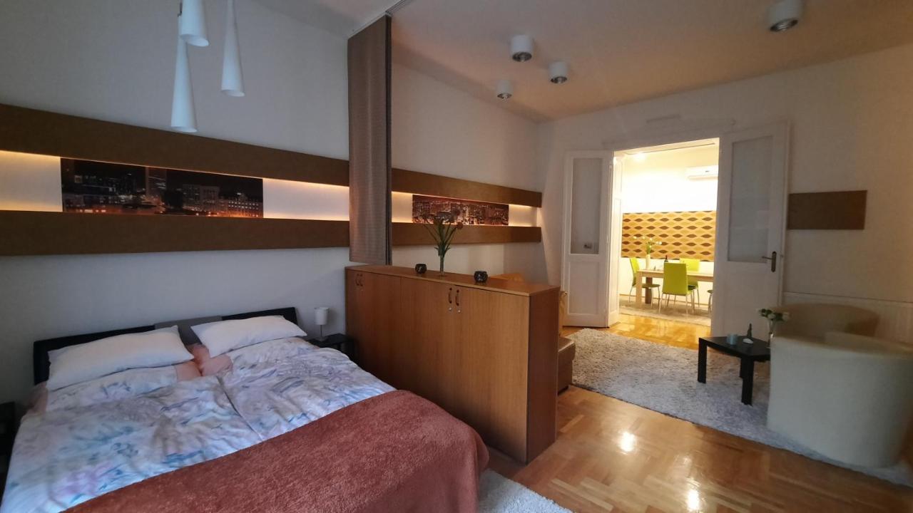 דברצן City Life Apartment מראה חיצוני תמונה