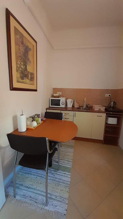 דברצן City Life Apartment מראה חיצוני תמונה